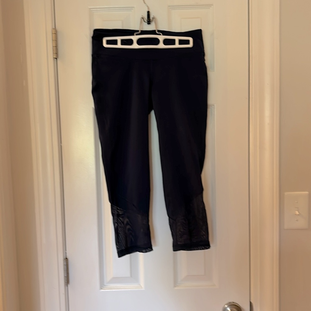 Old Navy Active cropped leggings